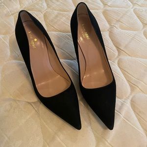 Kate spade like new black pumps